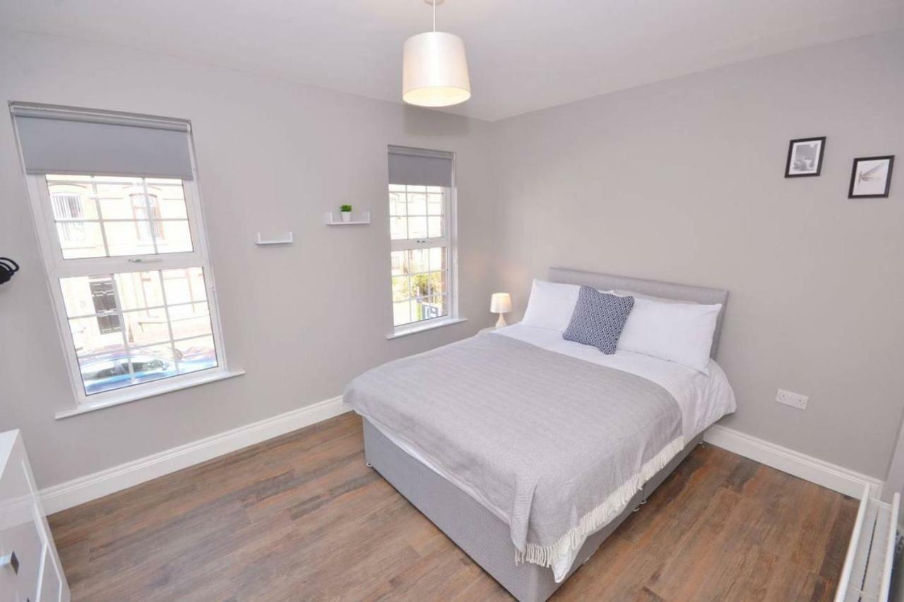 Queens Quarter Townhouse 2 Belfast Ngoại thất bức ảnh