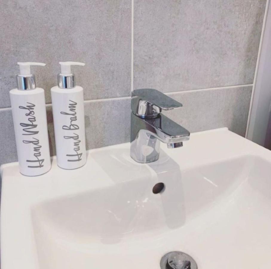 Queens Quarter Townhouse 2 Belfast Ngoại thất bức ảnh